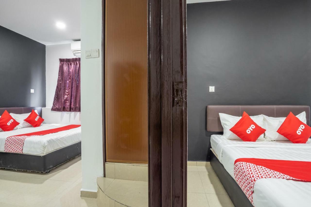 Oyo 1167 Rest And Go Hotel Klang Exterior photo